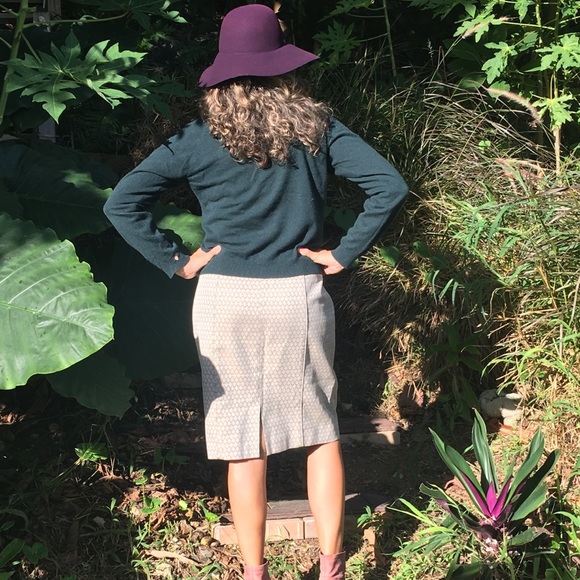 100%Cashmere Sweater😍 - Picture 3 of 10